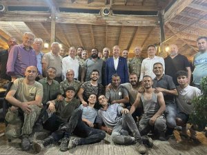 Kktc’deki Yangını Sağanak Yağış Söndürdü