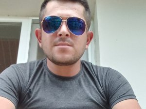 Genç Adam Arkadaşlarıyla Alkol Aldığı Sırada Hayatını Kaybetti