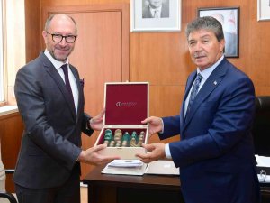 Rektör Erdal’dan Kktc’de Önemli Ziyaretler