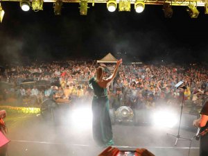 Soli Güneş Festivali Funda Arar Konseri İle Başladı