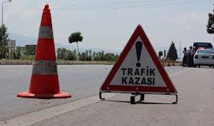 Antalyaspor Eski Başkan Adayı Yılmaz kaza geçirdi 2 ölü, 2 yaralı