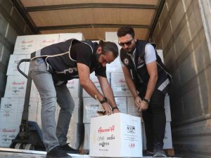 Ölüdeniz’de Kamyon Kasasında 8 Bin Şişe Kaçak İçki Ele Geçirildi