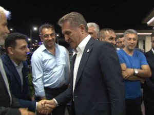 Tdp Genel Başkanı Sarıgül: "Yunan Parlamentosu Önünde Türk Bayrağını Gururla Ve Kimseden Korkmadan Açtık"