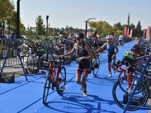 2022 Triatlon Türkiye Kupası Balıkesir’de Yapıldı