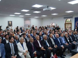 Ahi̇d’de Hilmi Yaman Yeniden Başkan Seçildi
