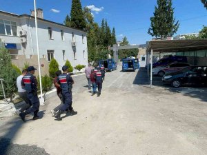 Mersin Merkezli 3 İlde Hırsızlık Yaptığı İddia Edilen 7 Kişi Yakalandı