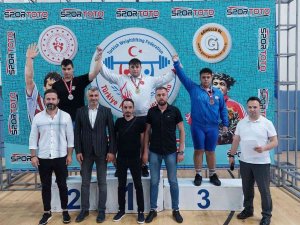 Kahramankazan’ın Genç Haltercilerinden Madalyalara Ambargo