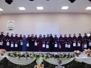 Örgün Eğitim Hafızlık Projesi İlk Mezunlarını Verdi