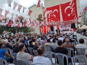 Mhp’den “Siyasi Dolandırıcı” Vurgusu