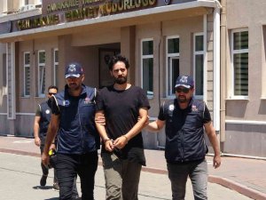 Çanakkale’de Gözaltına Alınan Hdp’li Milletvekilinin Oğlu Adliyeye Sevk Edildi