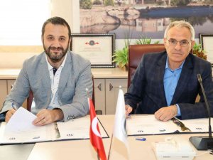 Gaziantep Üniversitesi’nde İş Birliği Ve Hibe Protokolü İmzalandı