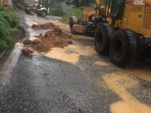 Zonguldak’ta Heyelan Nedeniyle Yol Trafiğe Kapandı
