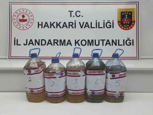 Yüksekova’da 25 Litre Asit Anhidrit Maddesi Ele Geçildi