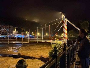 Zonguldak’ın Devrek İlçesinde Birçok Köy Yolu Ulaşıma Kapatıldı
