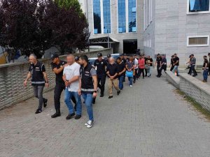 Sgk’nın 23,9 Milyon Tl Zarara Uğratılması Operasyonunda 23 Zanlı Daha Adliyede