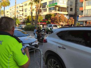 Polisi Gören Yönünü Değiştirdi