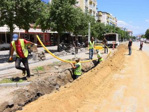 Salihli’nin Avar Caddesi’nde Doğalgaz Çalışmaları Başladı