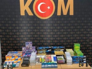 Antalya’da Çok Miktarda Gümrük Kaçağı Tıbbi Ürün Ve Sigara Ele Geçirildi