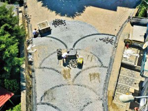 Altınordu’da Tarihi Sokaklar Yenileniyor