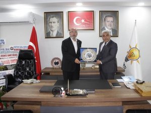 Hisarcık Heyetinden Başkan Önsay’a, “Hayırlı Olsun” Ziyareti
