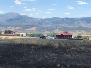 Bingöl’de Ot Yangını Ormana Sıçramadan Söndürüldü