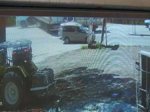 Bursa’da Kamyonet Tıra Çarptı: 2 Yaralı