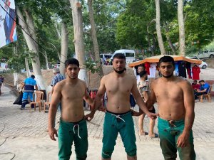 Sivaslı Pehlivanlar 4 Madalya Kazandı