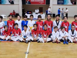 Ayvalık Sporunda Tarihi Bir Gün Daha Yaşandı