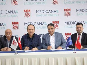 Medicana 8. Kez Sivasspor’un Sağlık Sponsoru Oldu