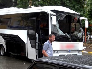 Bafra’da Şiddetli Yağmur: Caddeler Göle Döndü