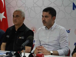 Çevre, Şehircilik Ve İ̇klim Değişikliği Bakanı Kurum: "16 Binada 36 Bölümün Ağır Hasarlı Olduğu Veya Yıkık Olduğunun Tespitini Yaptık”