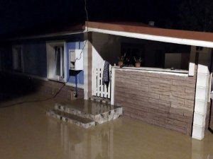 Sakarya’da Sağanak 4 Mahalleyi Sular Altında Bıraktı