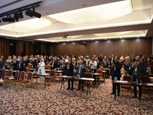 Hak-i̇ş Genel Başkanı Arslan: “Bütün Ücretlilerden 1 Yıl Süreyle Gelir Vergisi Almayın”