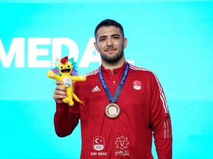 Salim Ercan, Akdeniz Oyunları’nda Bronz Madalya Kazandı