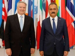 Oecd’den Türkiye’nin Eğitimdeki Başarısına Övgü