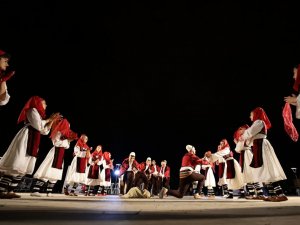 Büyükşehirle Festival Coşkusu Devam Ediyor