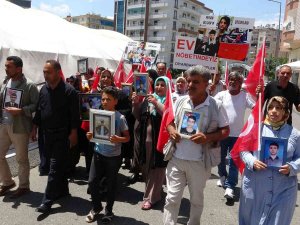 Evlat Nöbetine 303’üncü Aile Katıldı