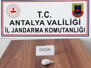 Yolcu Üzerinde 18 Gram Eroin Ele Geçirildi