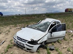 Niğde’de Doktor Ve Eşi Kazada Yaralandı