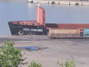 Ukrayna’da Mahsur Kalan Gemi Zonguldak Limanı’na Ulaştı