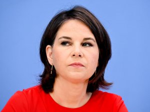 Almanya, Türkiye’nin Finlandiya Ve İ̇sveç’in Nato Üyeliğine Yeşil Işık Yakmasından Memnun