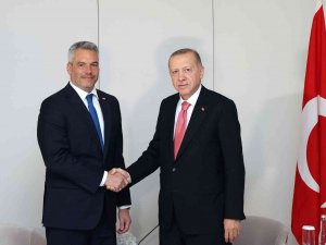 Cumhurbaşkanı Erdoğan, Avusturya Başbakanı Nehammer İle Bir Araya Geldi
