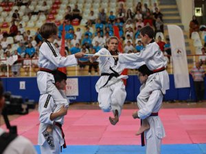 Gsb Spor Okulları Coşkuyla Başladı