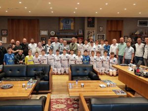 Turnuvaya Belediye Kütahyaspor Damgası