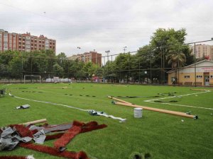 Ataşehir’de “Şehit Öğretmen Hüseyin Ağırman Parkı Futbol Sahası” Yepyeni Bir Görünümüne Kavuştu