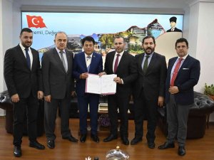 Yalova’da Halk Kütüphanesi Binası Protokolü İmzalandı