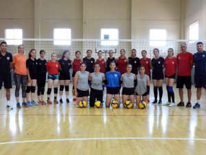 Kepez’in Sultanları Yola Erken Çıktı