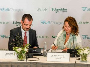 Schneider Electric Türkiye Ve Fullcharger’dan İşbirliği