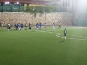 Amatör Ligde Kavga: Maçın 55. Dakikasında Sahadan Çekilme Kararı Aldılar