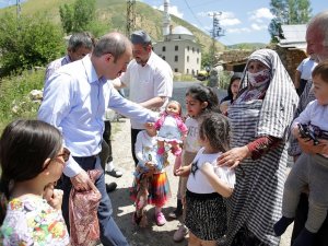 Heybetepe’de Köy İçi Yollar Tarihinde İlk Kez Asfaltla Kaplandı